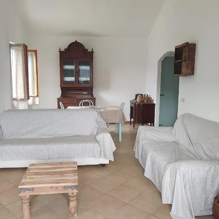 Casa Bartola Apartment *